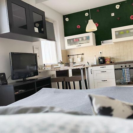 Studio Viva - Cosy Flat In Budapest - Free Parking Exterior photo